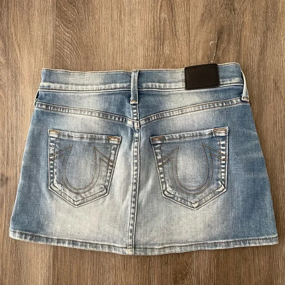 True Religion Women's Alexia Denim Mini Skirt in Eastern Canal Size 23 - Picture 3 of 10